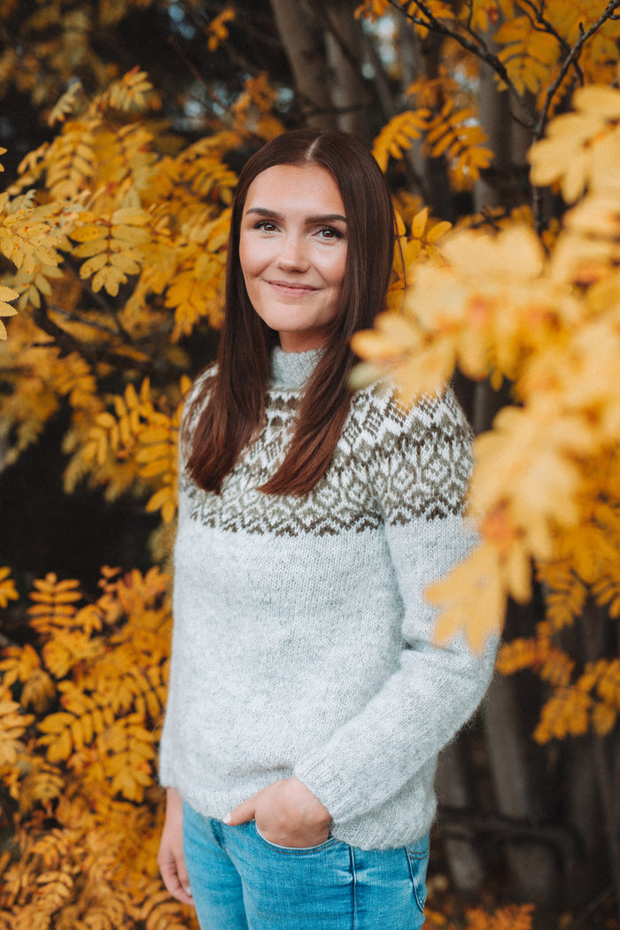 Free Knitting Pattern | Mikkeli Sweater | Léttlopi by Istex